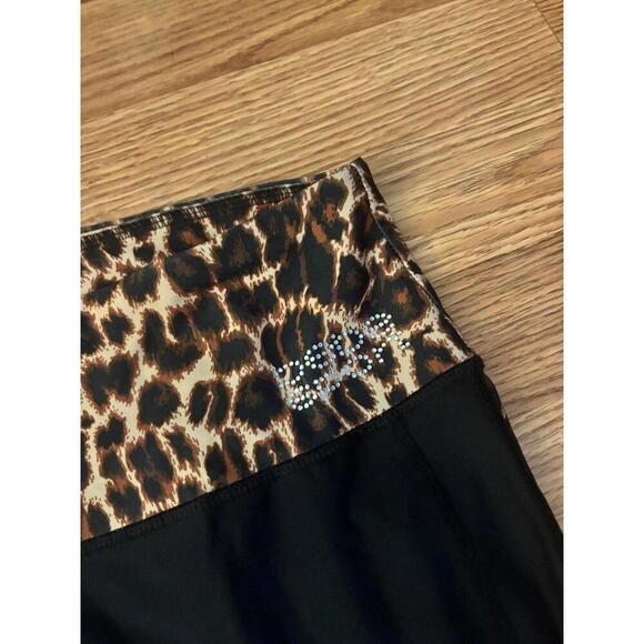 Bebe Sport Leopard Capri Leggings Size 1X - Picture 2 of 7